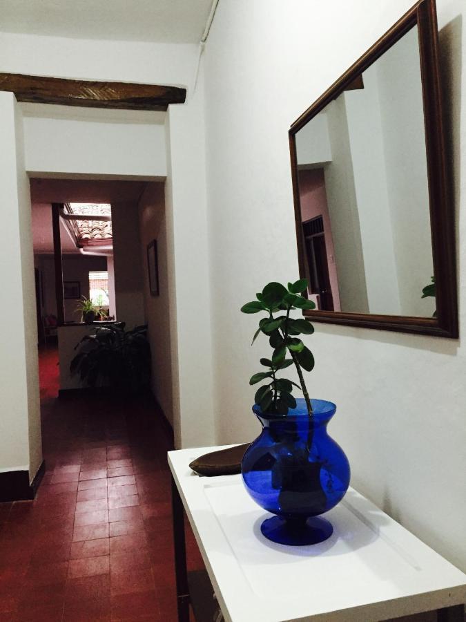 Casa Helga: Spacious Garden Retreat near Basilica Hotel Buga Exterior photo